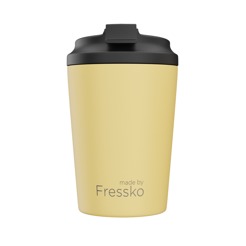 Fressko reusable cup in limencello yellow with a black lid