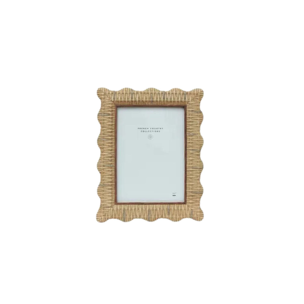 Rattan wavy picture frame