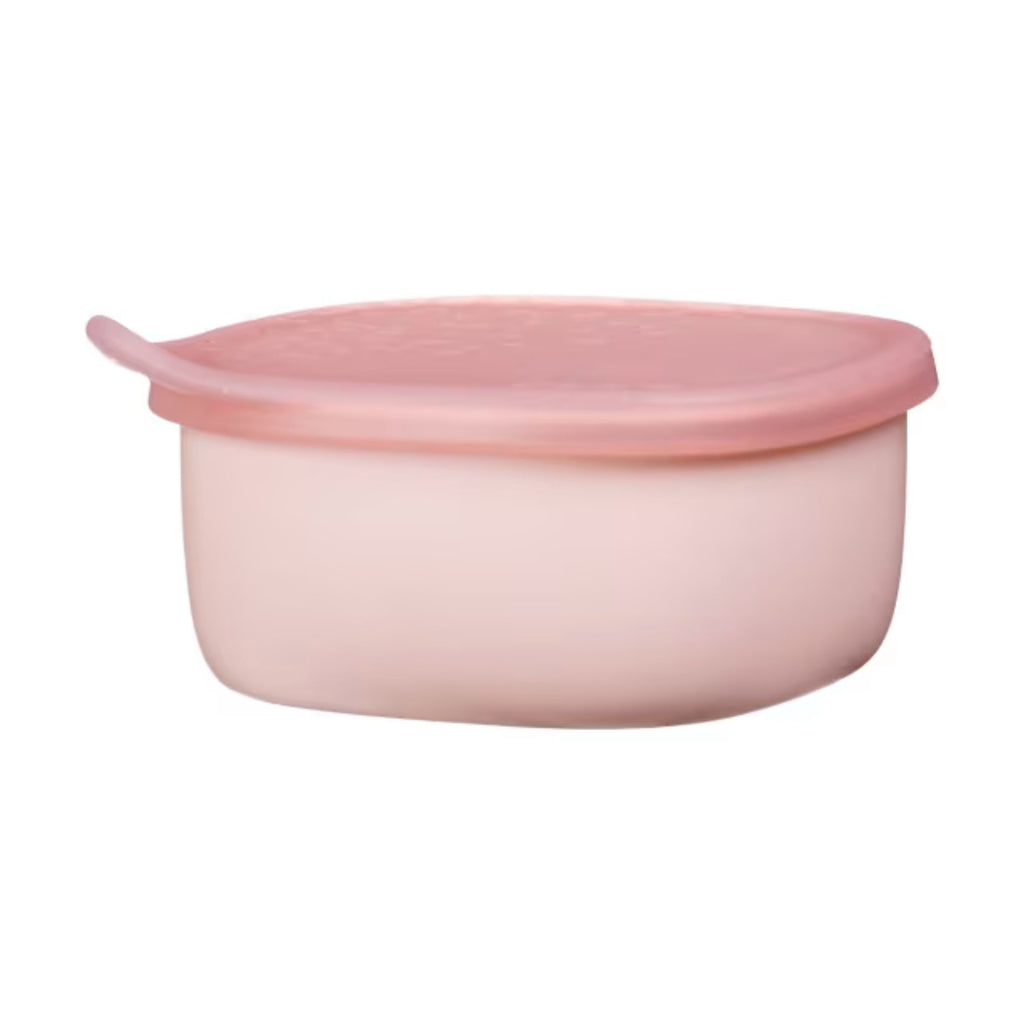 B.Box - Lunch Tub - Berry. Plastic container for holding food in a soft pink colour with a darker lid