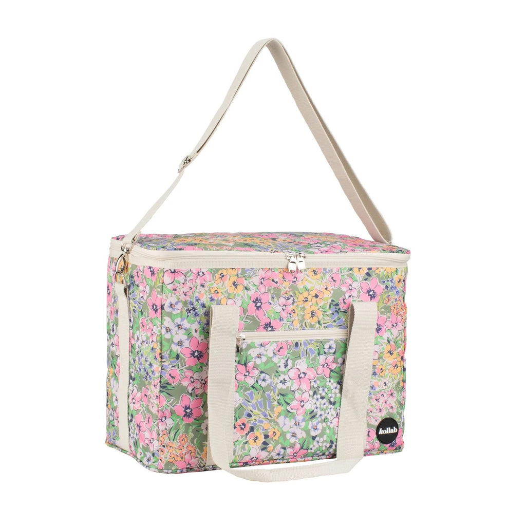 Closed floral picnic bag