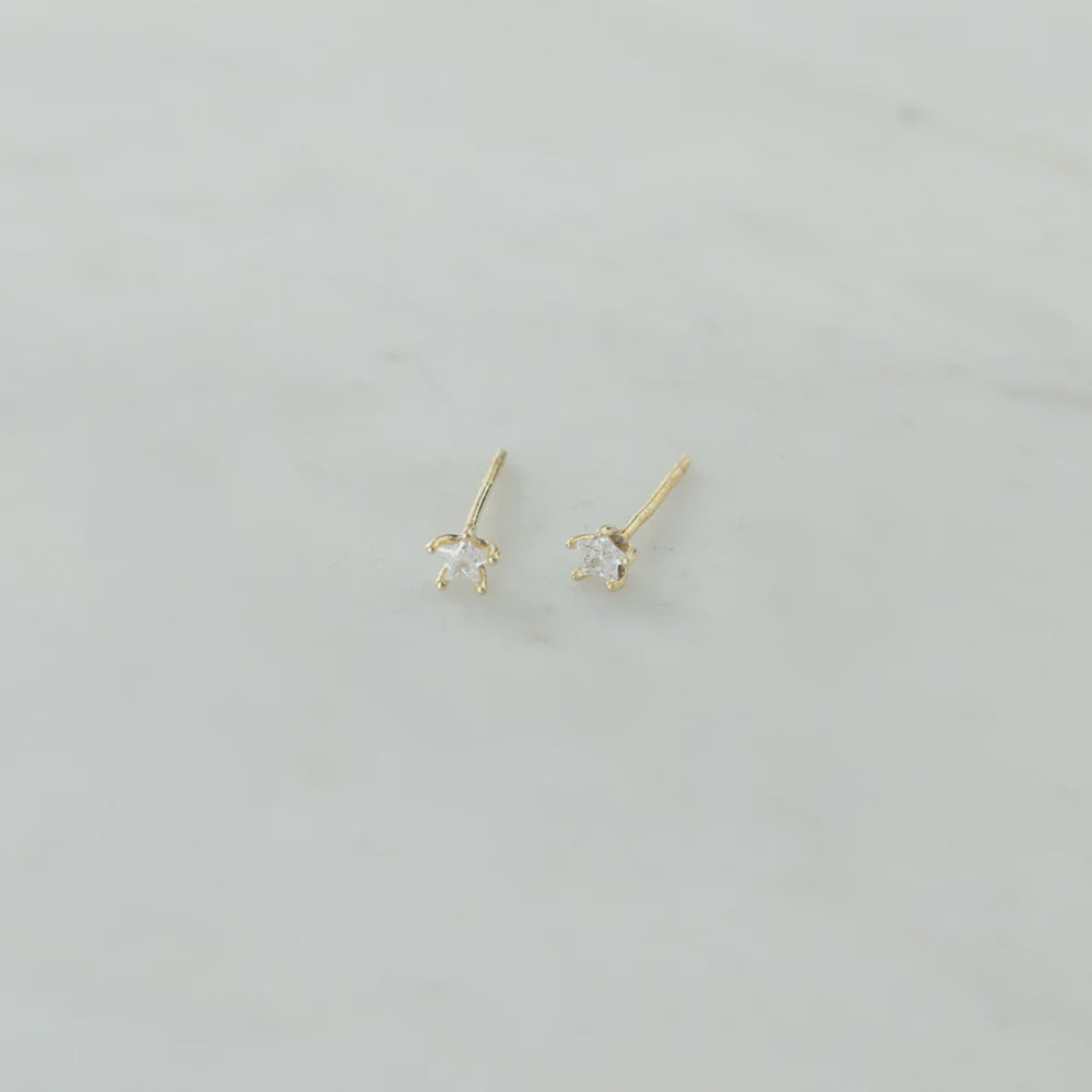 Gold studs with star shaped white Zircon